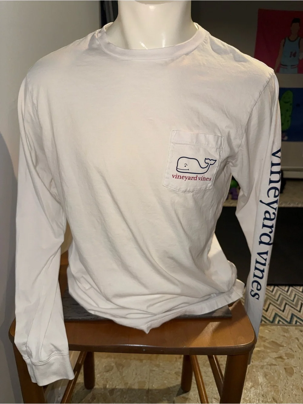Vineyard Vines Happy Holidays Pink Whale Long-Sleeve White Logo TShirt Medium